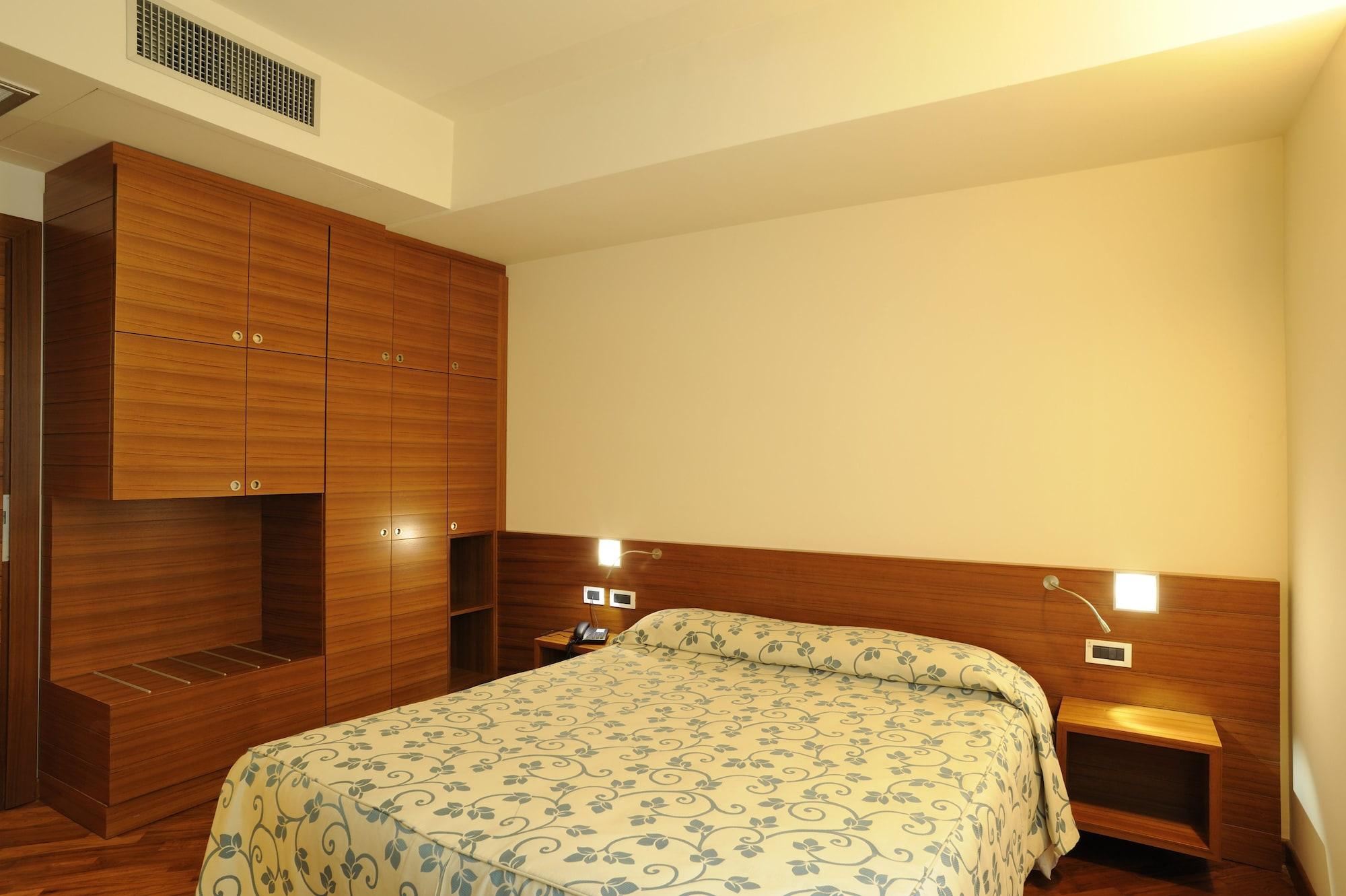 Hotel Le Roi Varazze Εξωτερικό φωτογραφία