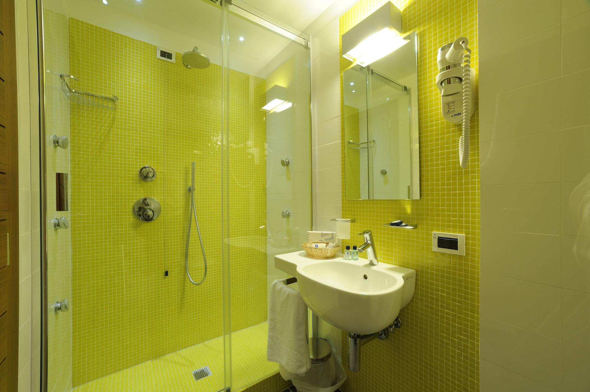 Hotel Le Roi Varazze Εξωτερικό φωτογραφία